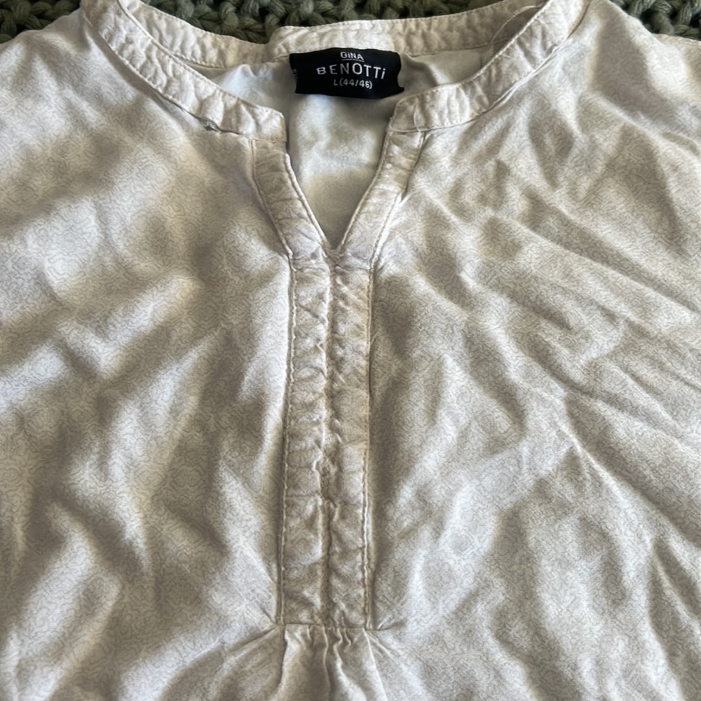 Gina Benotti blouse. Loose fitting. Very soft material Size L - Picture 4 of 6